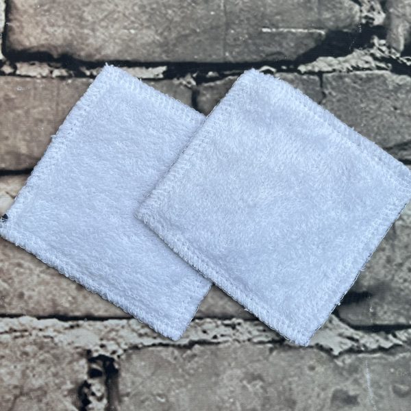 7x Surprise Fabric Reusable Face Wipes - Image 5