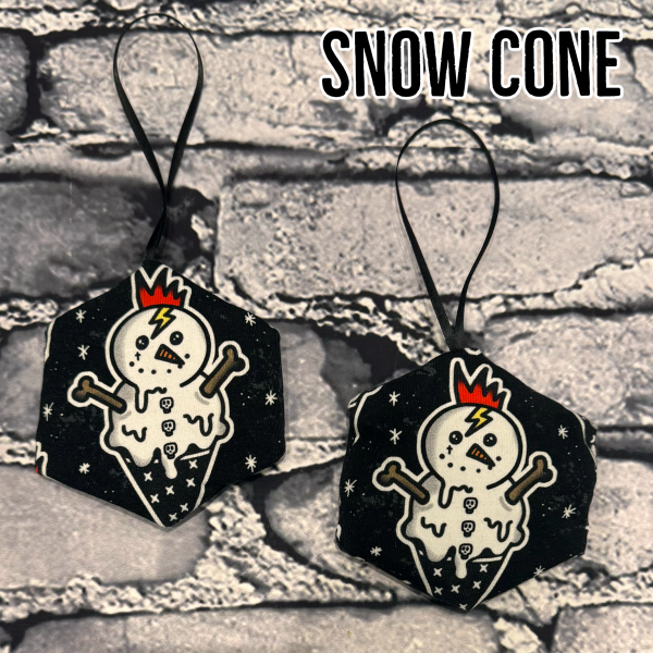 FIVER FRIDAY - Set Of 2 Christmas Baubles - Image 13